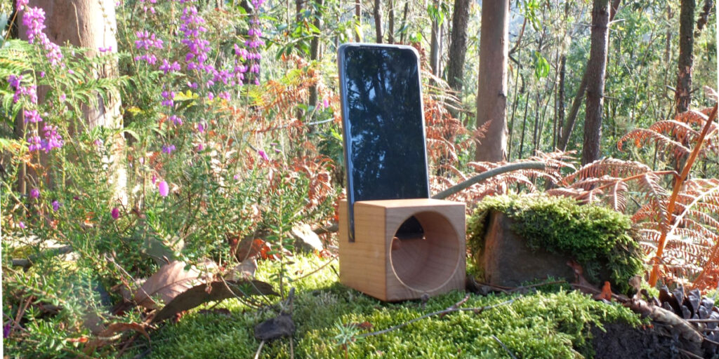 Ecophonic Altavoz para móvil en madera natural. Regalo sostenible